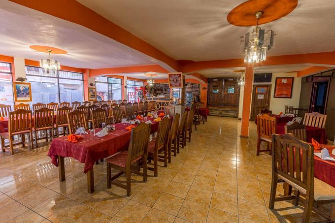 Hoteles Kakchiquel Panajachel Exterior photo